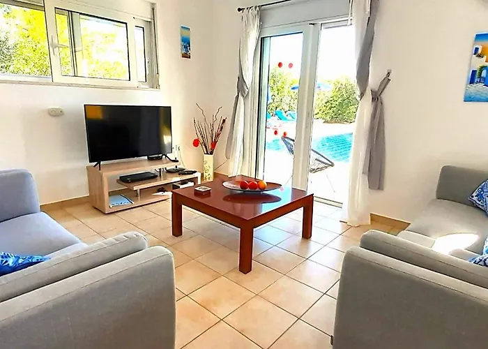 Vila Irene Lindos, Lindos 10 Mins, 4 Mins, Amazing Views 0 Mins *