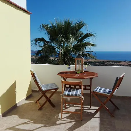 Villa Irene, Beautiful Escape, Lindos 10 mins, Beach 4 mins, Views 0 mins Villa Kalathos
