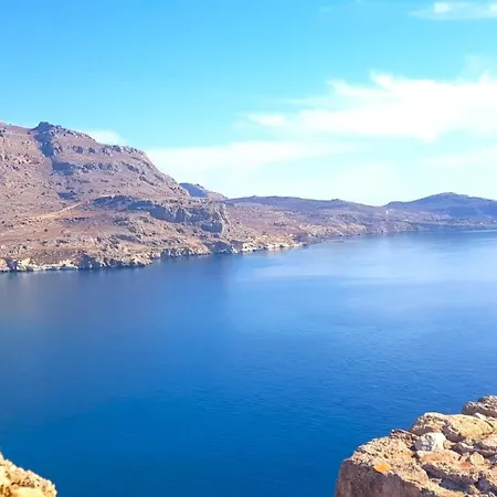 Villa Irene, Beautiful Escape, Lindos 10 mins, Beach 4 mins, Views 0 mins