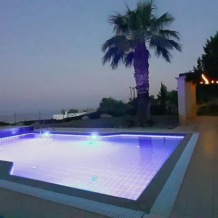 Villa Irene Lindos, Lindos 10 Mins, Beach 4 Mins, Amazing Views 0 Mins * Kalathos